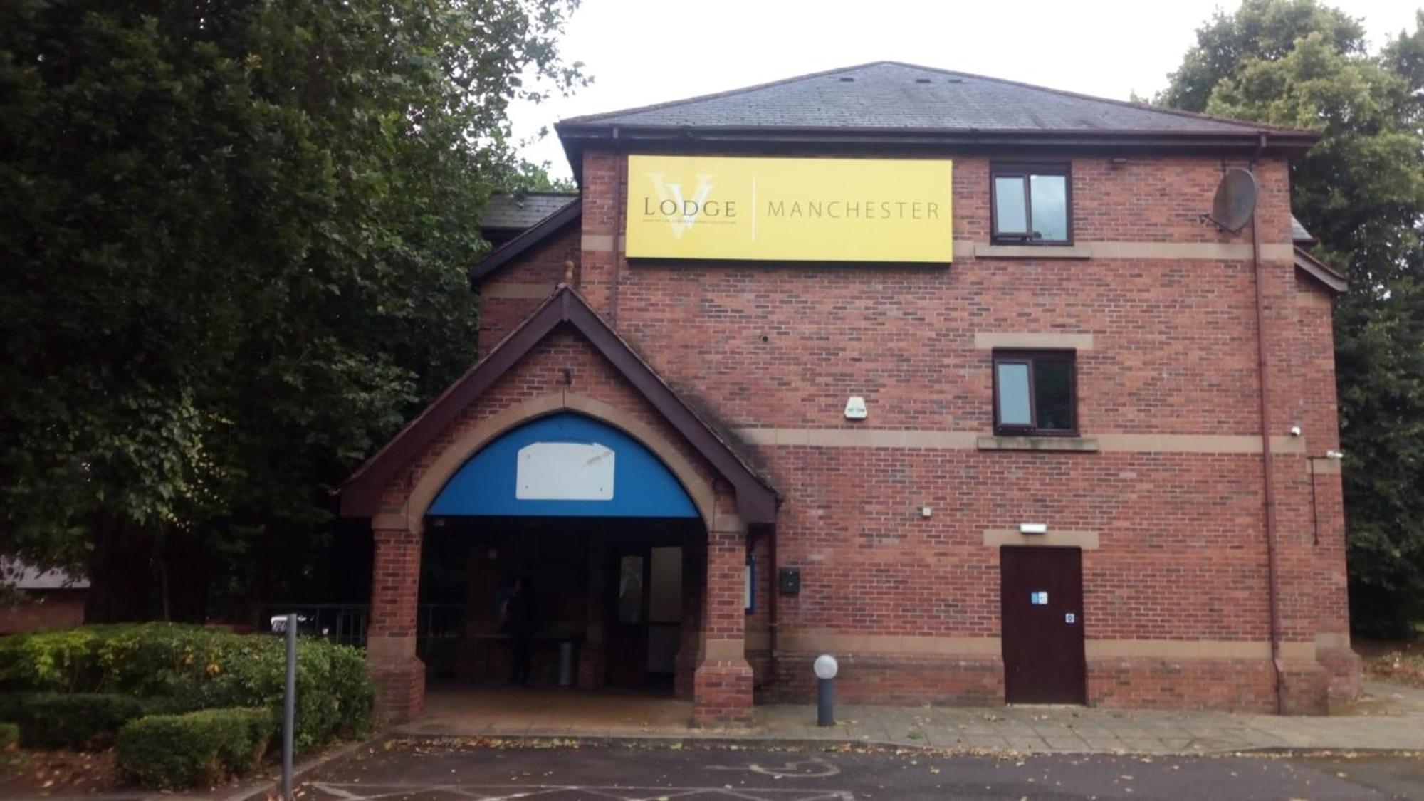 V Lodge Manchester Middleton  Exterior foto