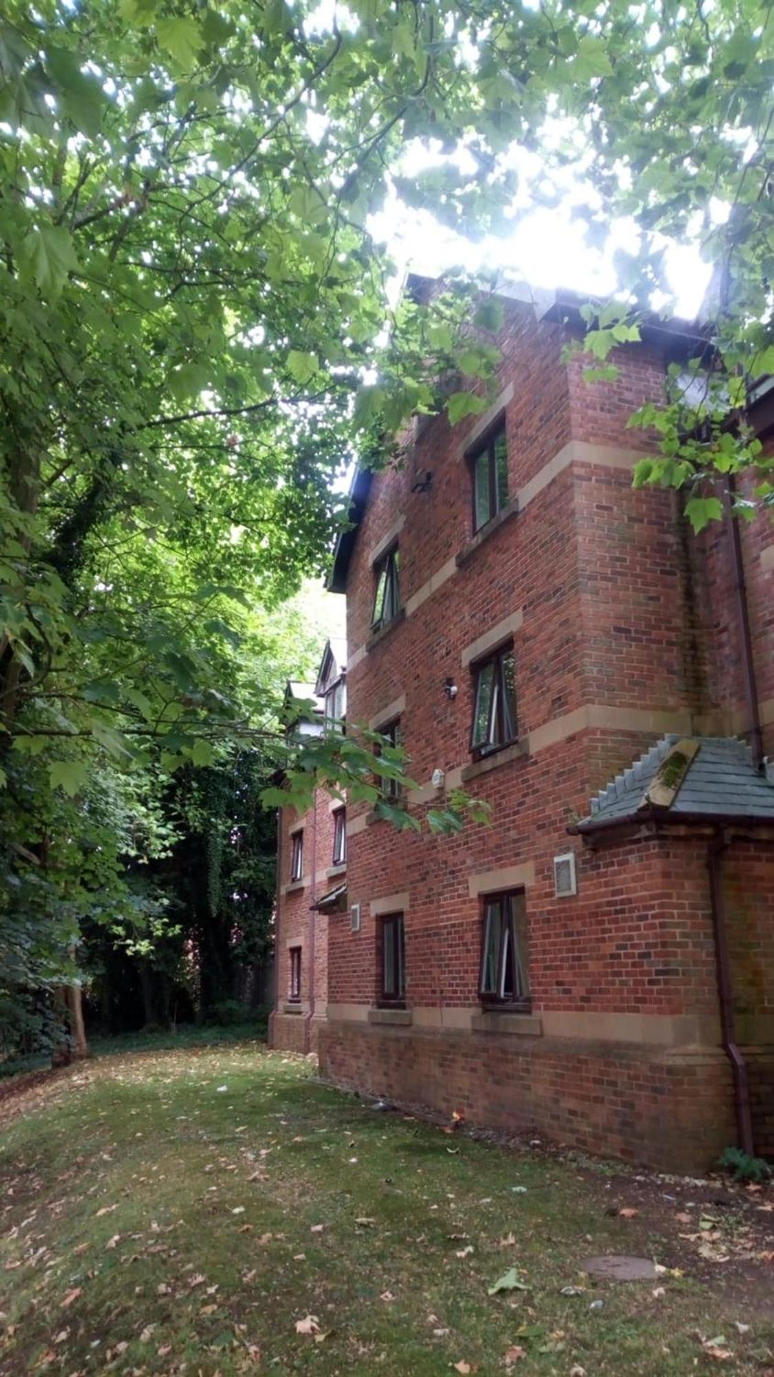 V Lodge Manchester Middleton  Exterior foto